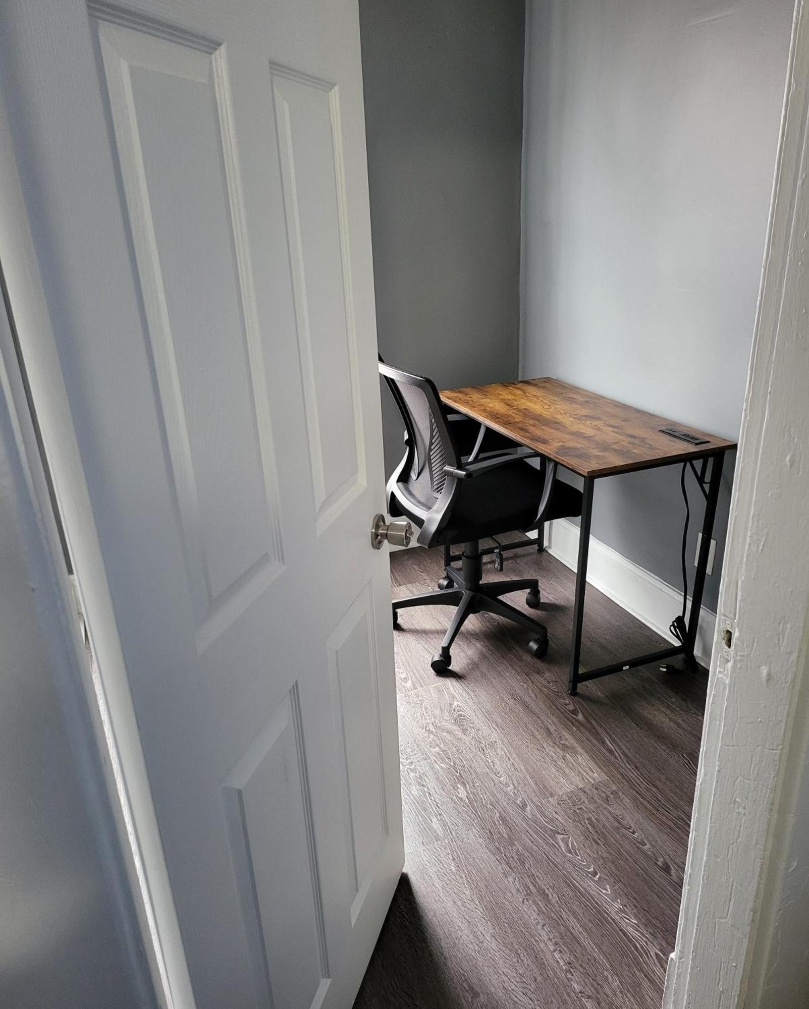 Guest Room With Two Double Beds In Columbus Oh, Airport Location Exteriör bild